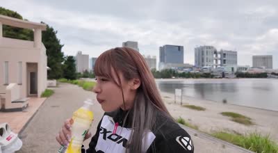 CAWD-816 趣味バイク 彼氏いらない セフレ4人 サバサバして男勝りだけど脱いだらエッロい肉感BODY チ●ポに跨りたくてAV出演志願 小倉かずは